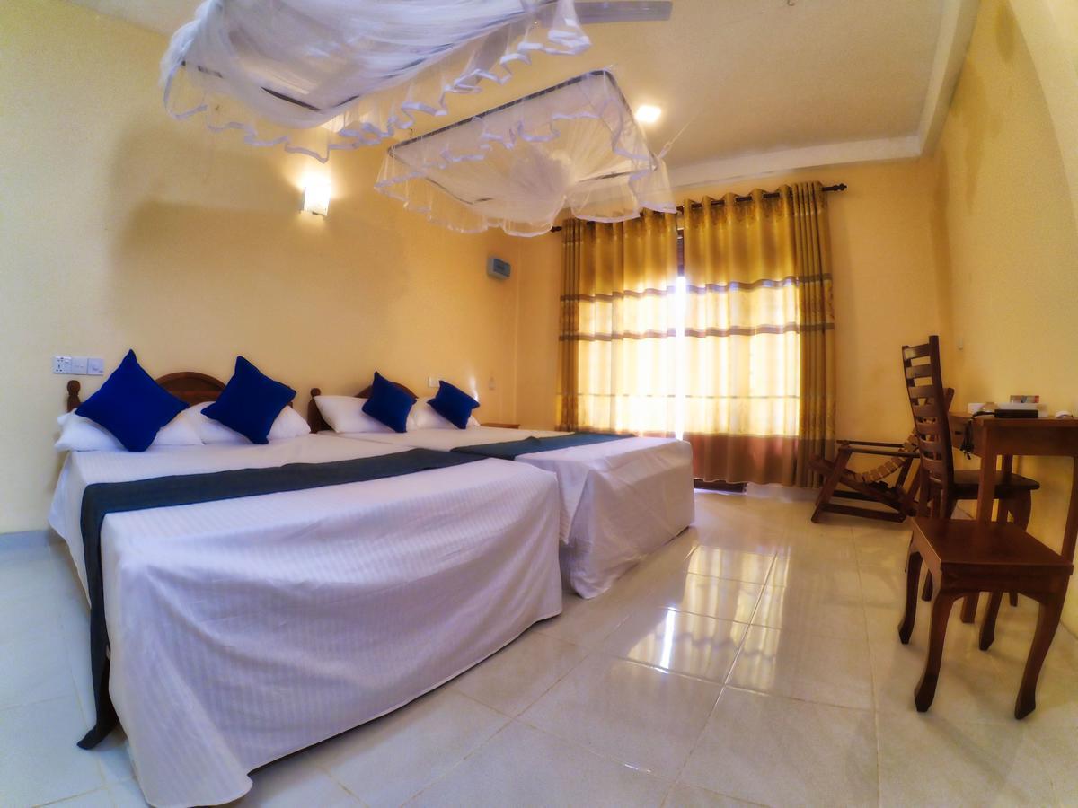 Weligama Oriental Villa Экстерьер фото